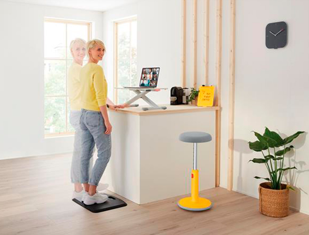 TABURETE LEITZ ACTIVE ERGO COSY AJUSTABLE COLOR AZUL